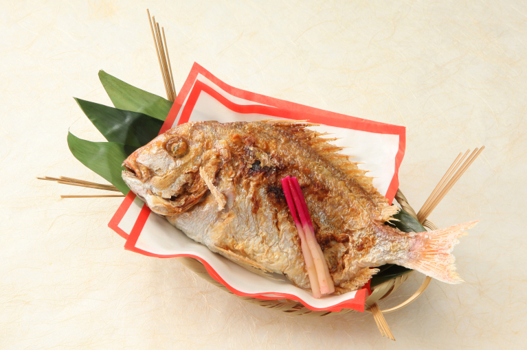 お祝いに使う焼鯛のイメージ